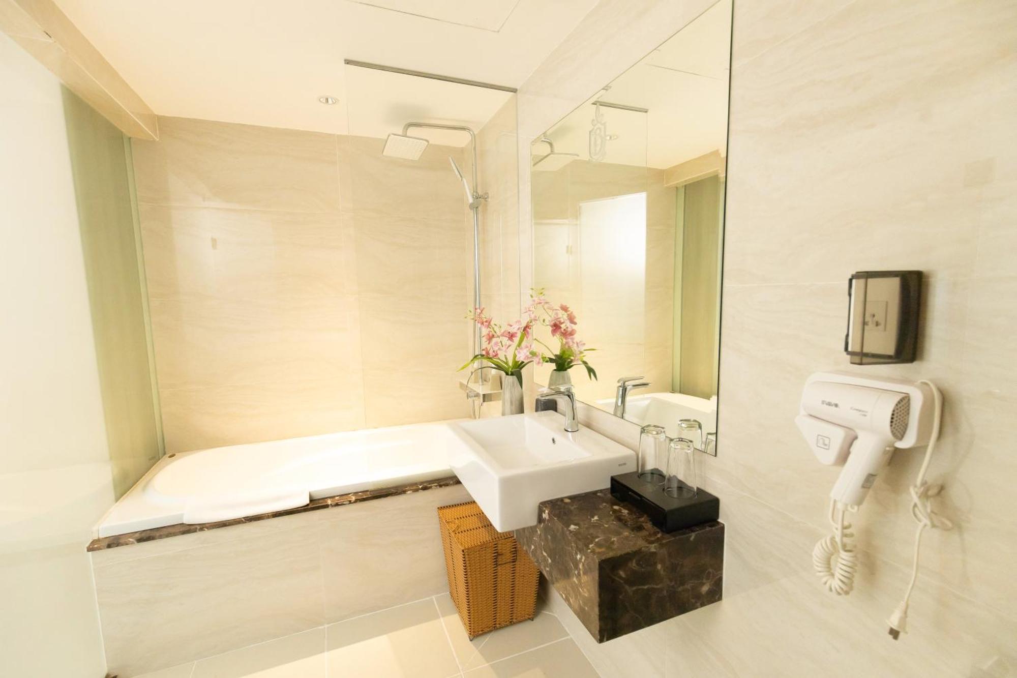 Nicecy Suite Hotel & Spa مدينة هوشي منه المظهر الخارجي الصورة